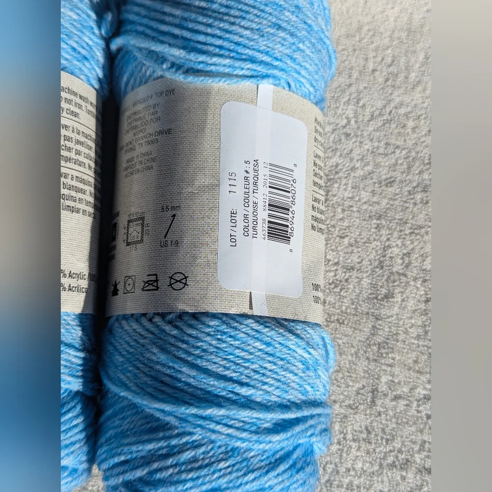 Loops And Threads Shabby Baby Blue Yarn, 3 Skiens New, Same Dye Lot - Picture 5 of 8